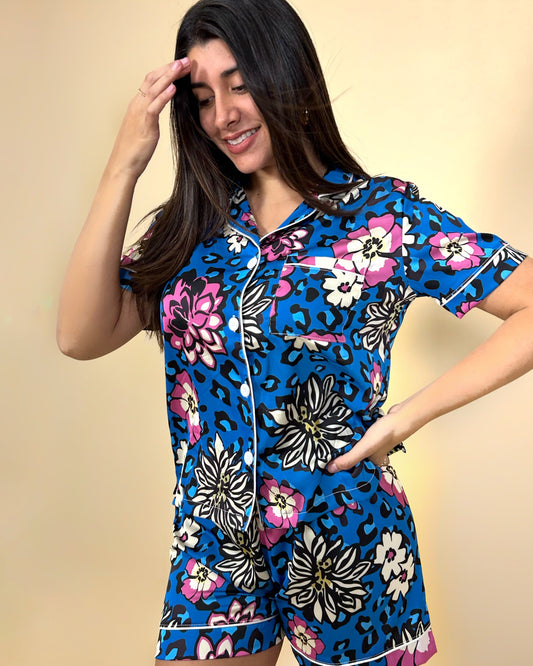 Modelo Kathy Seda - Floral Azul🌼