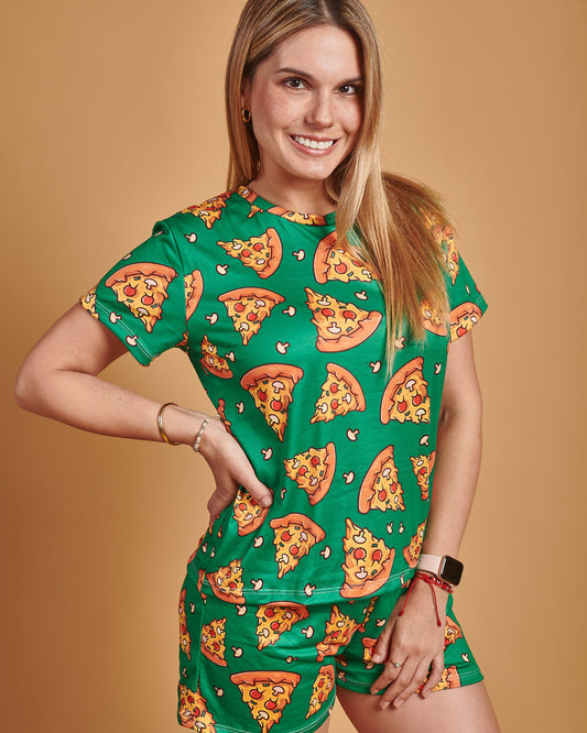 Modelo Giuly Pizza - Clásico Polo & Short