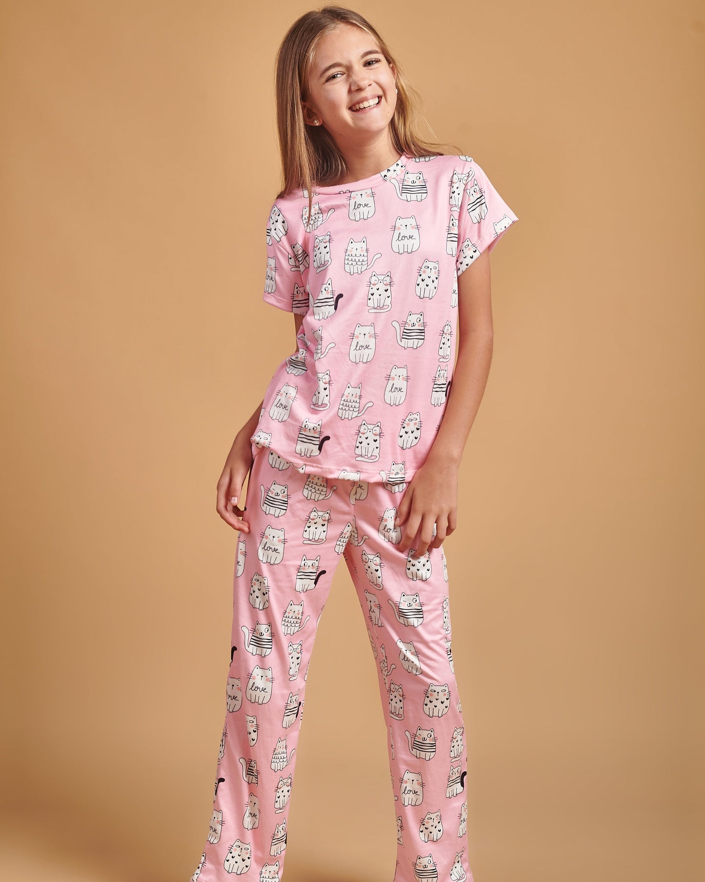 Modelo Alicia Gatitos Niñas - Clásico Polo & Pantalón
