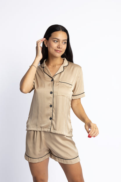 Modelo Kathy Seda - Doradita 💫