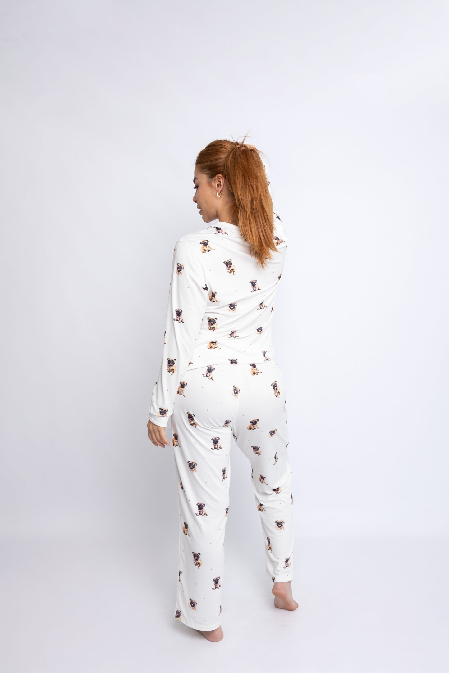 Pijama de Pug 🐾 Modelo Briana Camisero manga larga & Pantalón