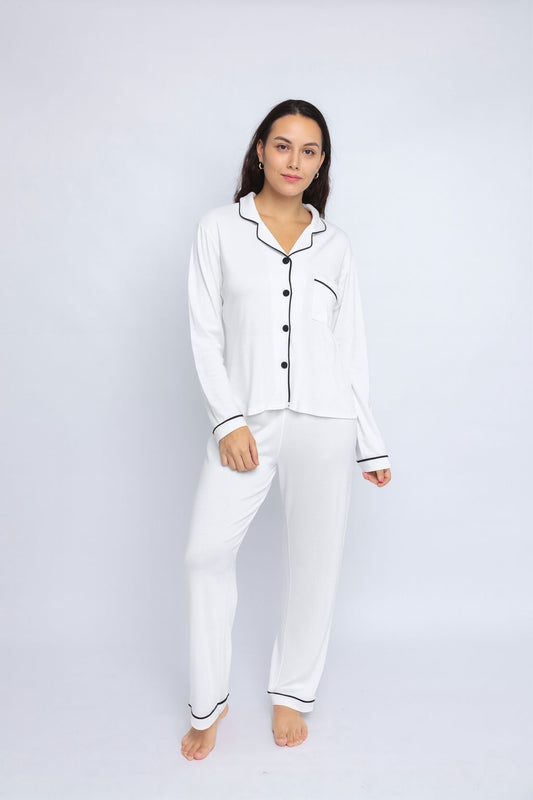 White Pima - Modelo Aissa (camisero manga larga y pantalón)
